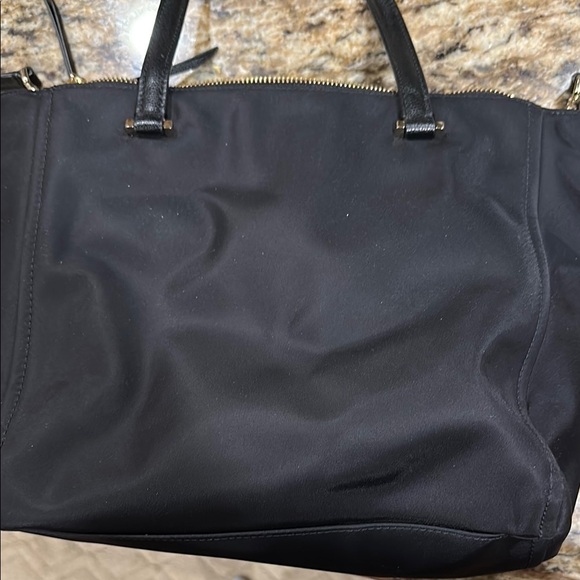 Kate Spade Black and Pink Tote with Structured Design - Picture 5 of 16